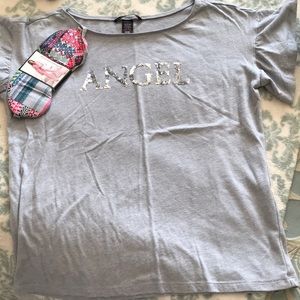 5/$25 😁 VS sleep shirt and eye cover